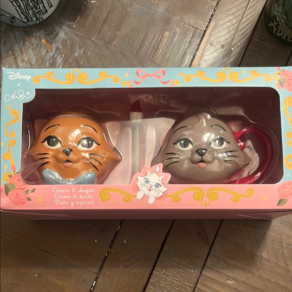 Disney Aristocats Orange and Gray Cat Set